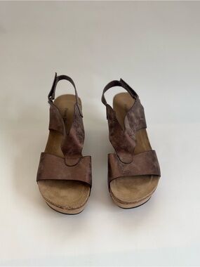 Pierre Dumas Women’s Hester Wedges